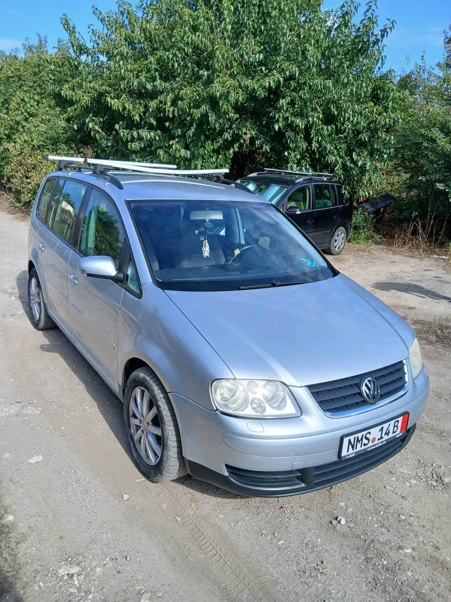 VW Touran, снимка 7 - Автомобили и джипове - 56107799