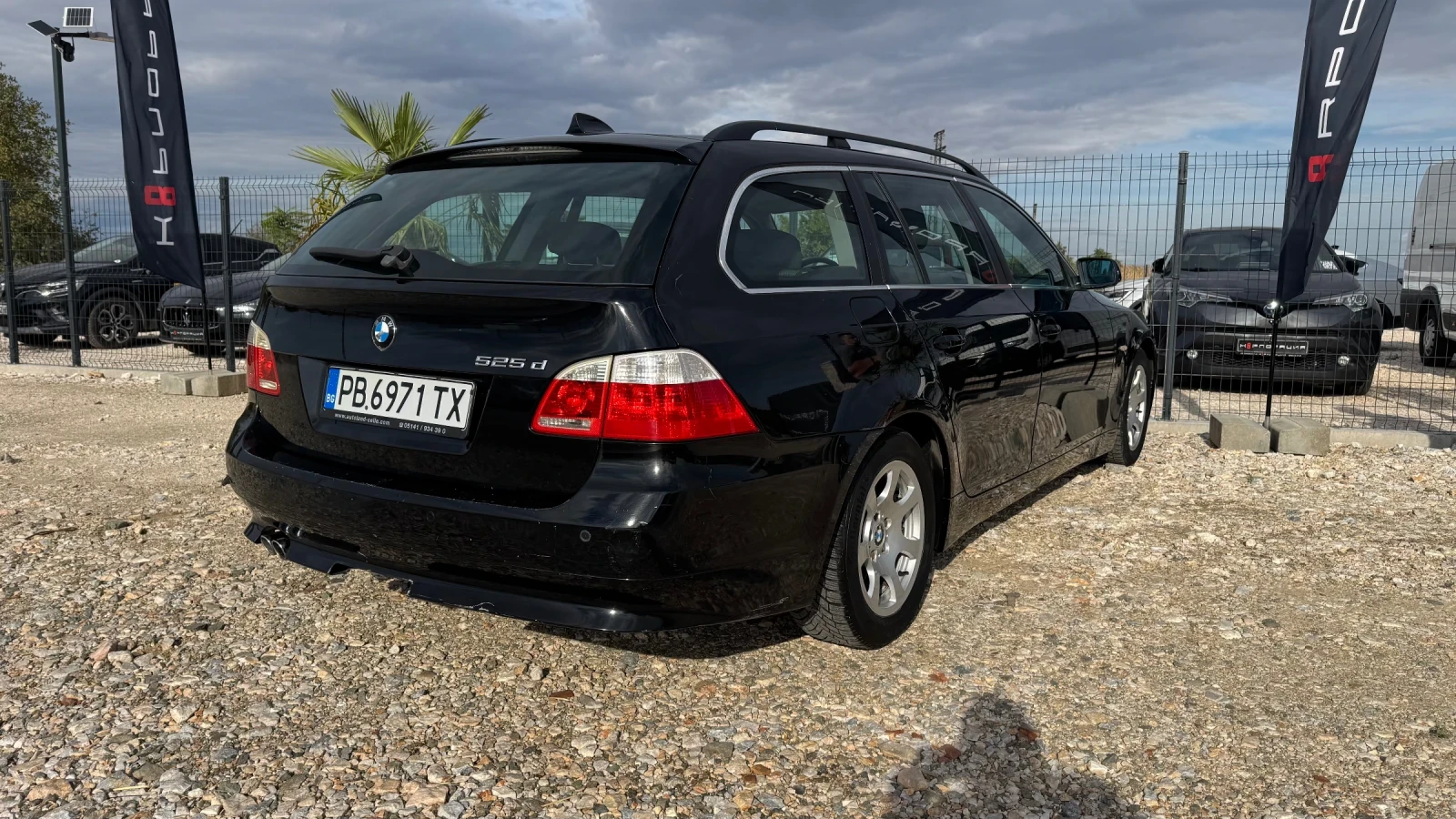 BMW 525 * Touring / автомат/ сервизирана редовно/ , снимка 7 - Автомобили и джипове - 56166002