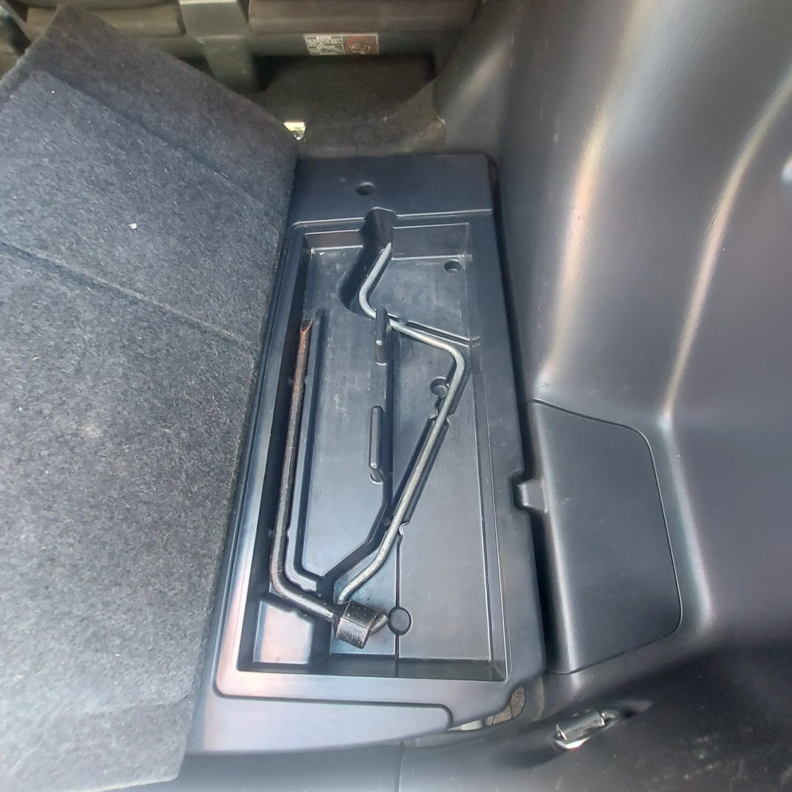 Toyota Corolla verso D4D, снимка 15 - Автомобили и джипове - 56315021