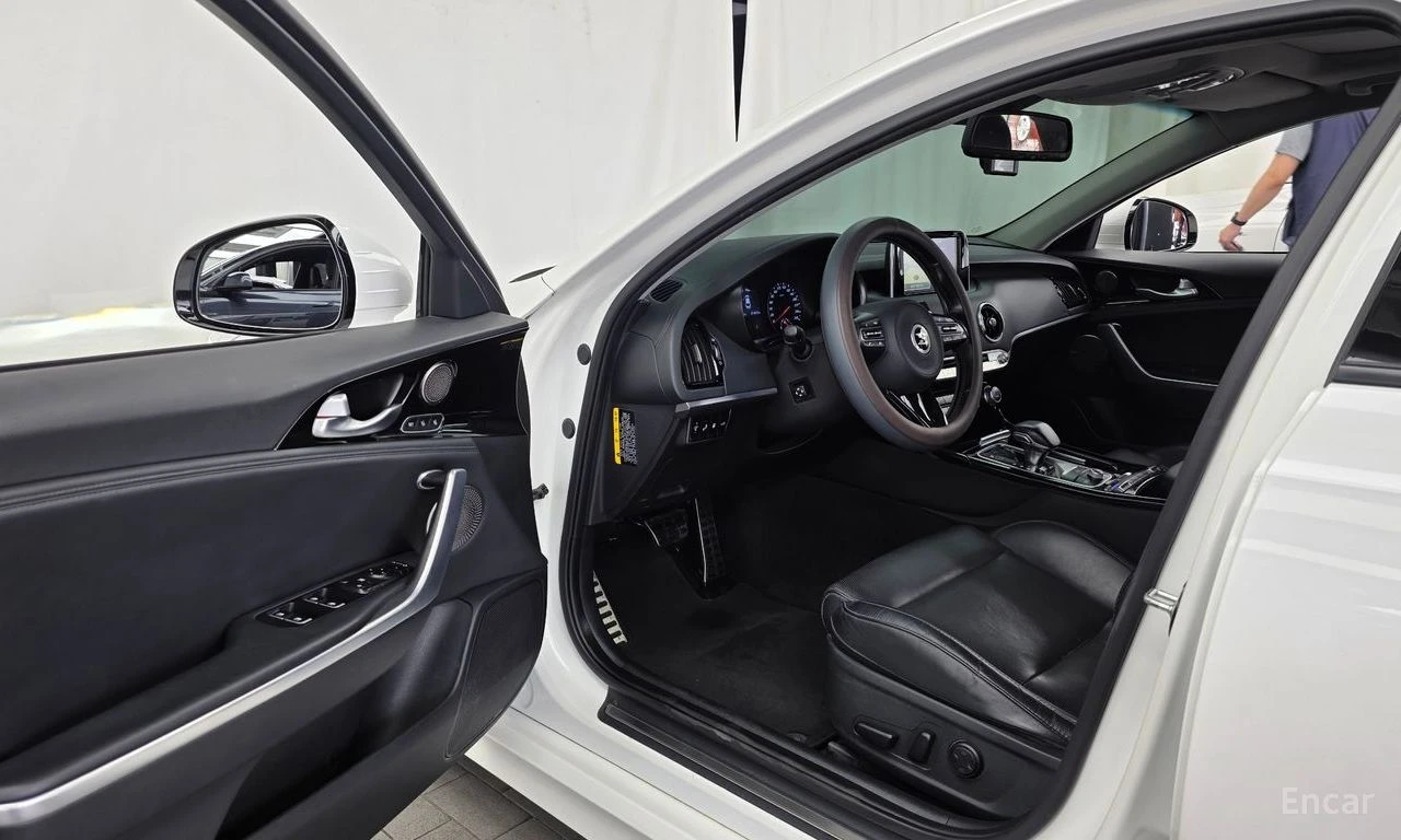 Kia Stinger AWD* PLATINUM, снимка 5 - Автомобили и джипове - 56496760