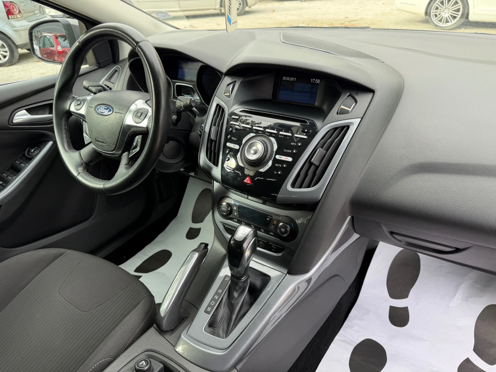 Ford Focus 2.0CDTI, снимка 15 - Автомобили и джипове - 56505158