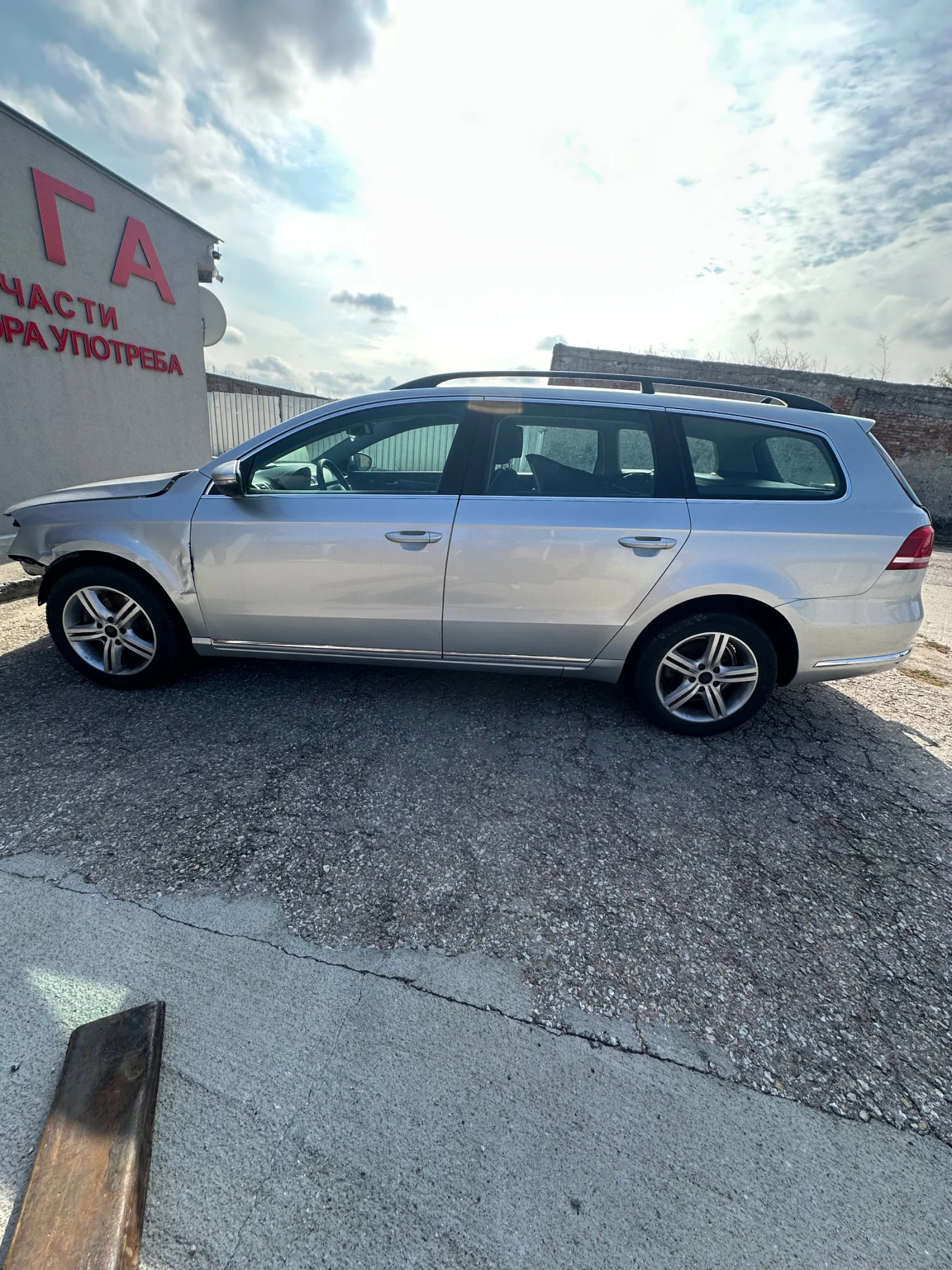 VW Passat 2.0TDI* CFF* DSG* , снимка 4 - Автомобили и джипове - 56666508