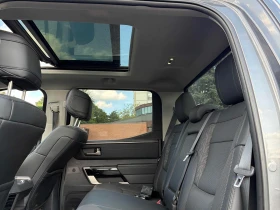 Toyota Tundra Limited Hybrid  CARFAX, снимка 12