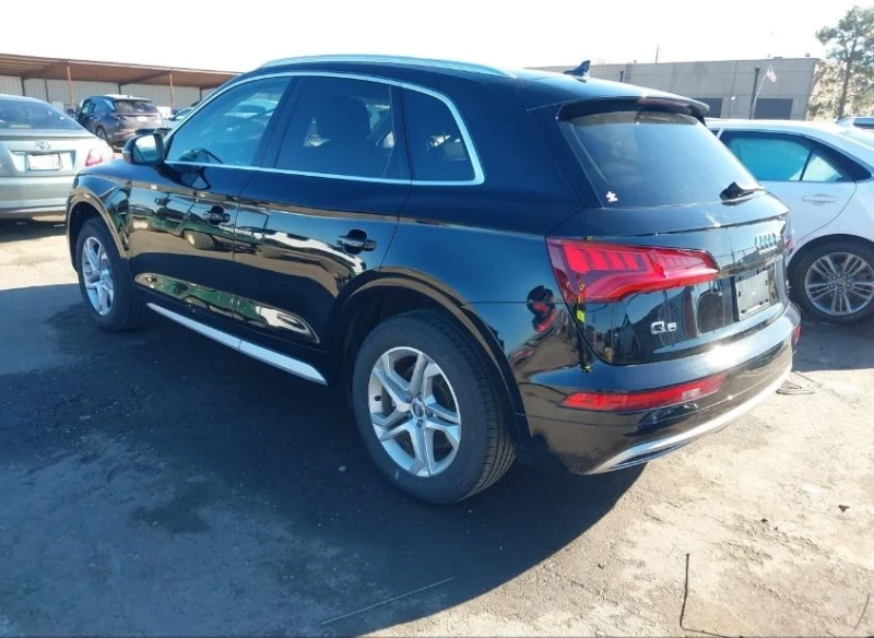 Audi Q5, снимка 2 - Автомобили и джипове - 48720221