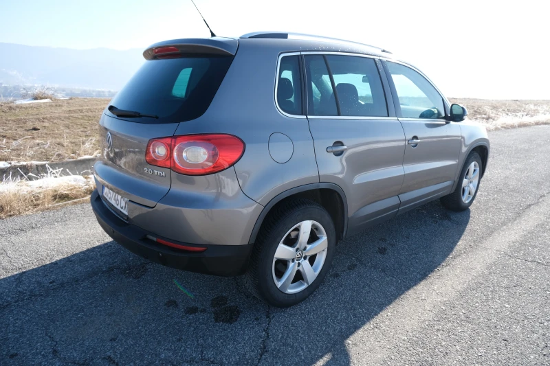 VW Tiguan, снимка 5 - Автомобили и джипове - 48774204