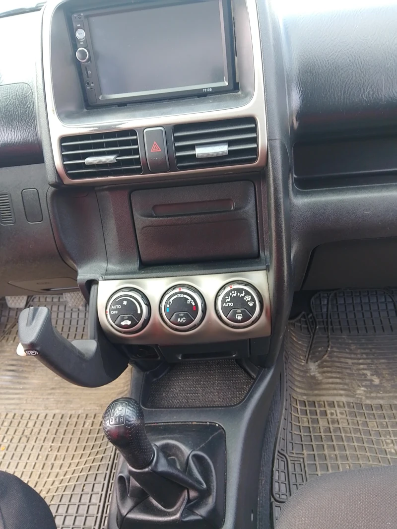 Honda Cr-v, снимка 4 - Автомобили и джипове - 49682820