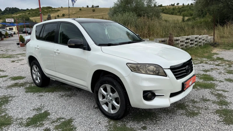 Toyota Rav4 2.2 D4d crossover Luxury , снимка 3 - Автомобили и джипове - 51389722