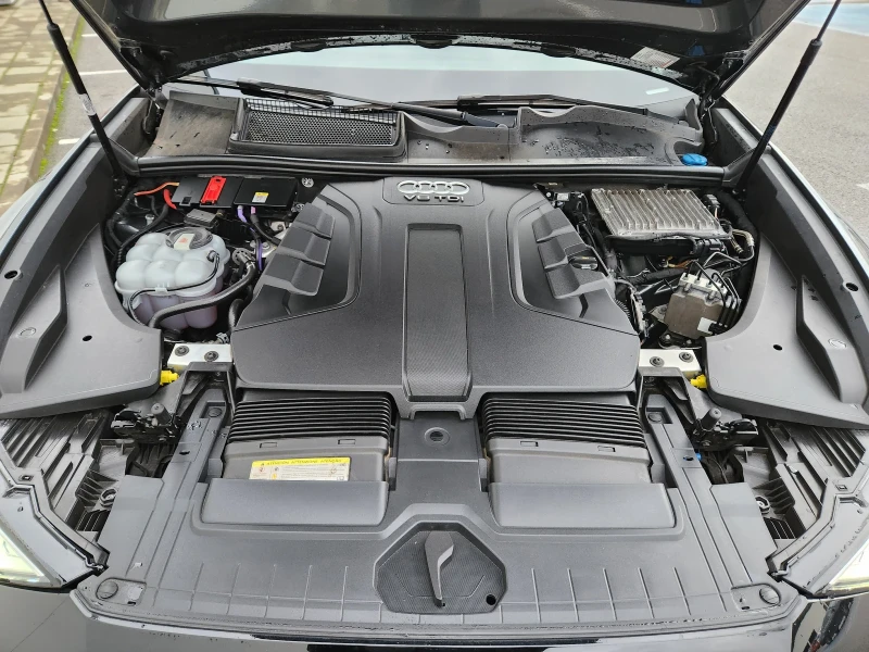 Audi Q8 50TDI, S-LINE, КАТО НОВА, снимка 15 - Автомобили и джипове - 52598123