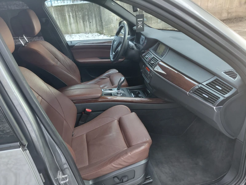 BMW X5 3.0D xDrive Face/Navi, снимка 10 - Автомобили и джипове - 53202824