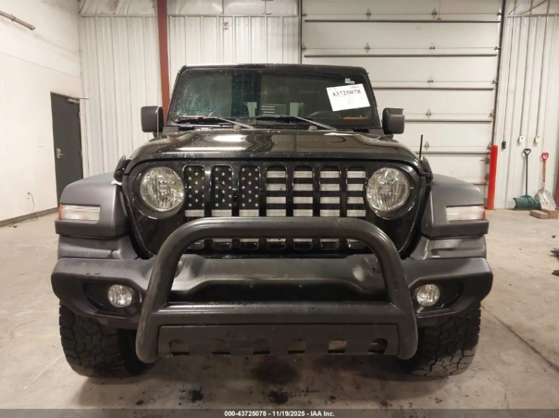 Jeep Gladiator Sport S 4X4, снимка 12 - Автомобили и джипове - 53301853