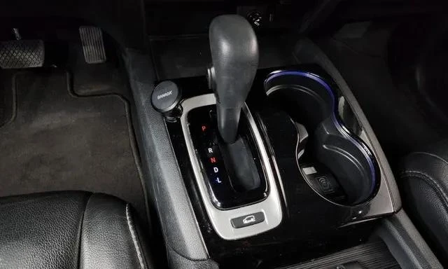 Honda Pilot 3.5 4WD, снимка 8 - Автомобили и джипове - 54126409