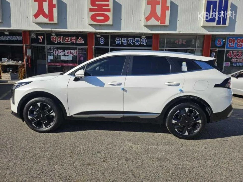 Kia Sportage 1.6 Turbo HEV 2WD Noblesse С ФИНАНСИРАНЕ - изображение 2