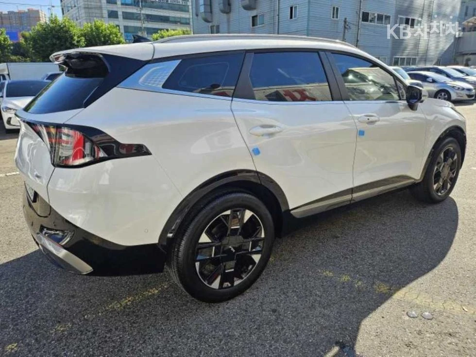 Kia Sportage 1.6 Turbo HEV 2WD Noblesse С ФИНАНСИРАНЕ - изображение 5