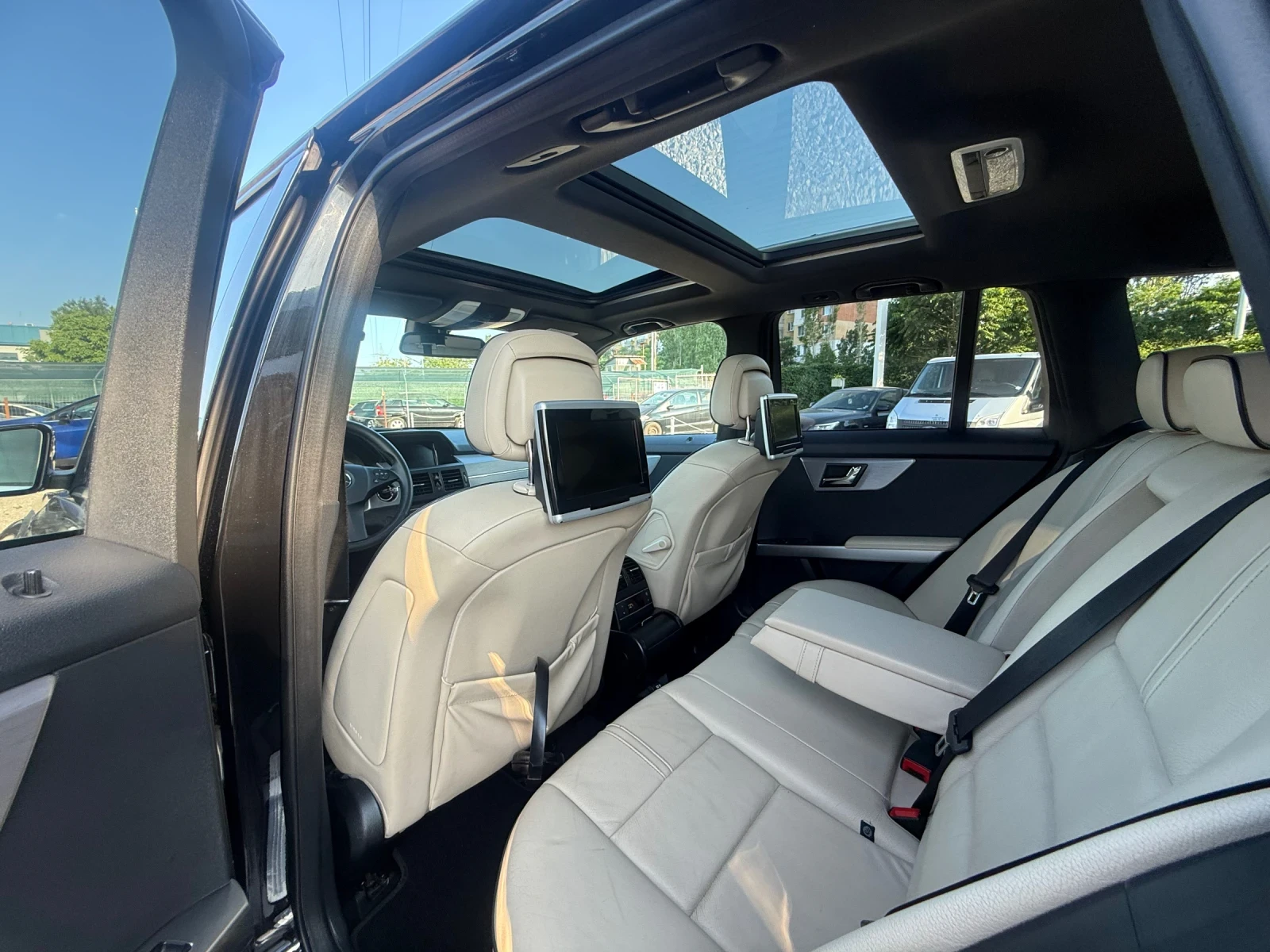 Mercedes-Benz GLK 320 CDI 4-MATIC АВТОМАТИК ПАНОРАМА КОЖА - изображение 9