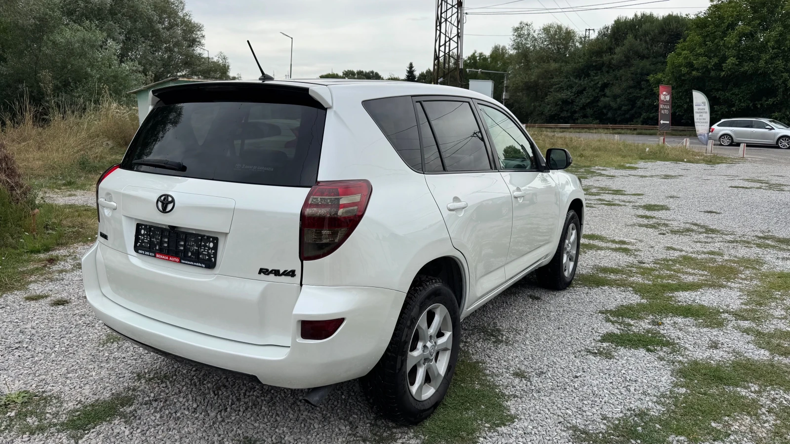 Toyota Rav4 2.2 D4d crossover Luxury  - изображение 4