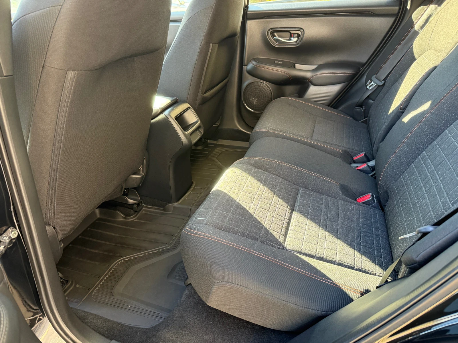 Honda Hr-v 2.0i AWD 2024 Sport Automatic - изображение 7
