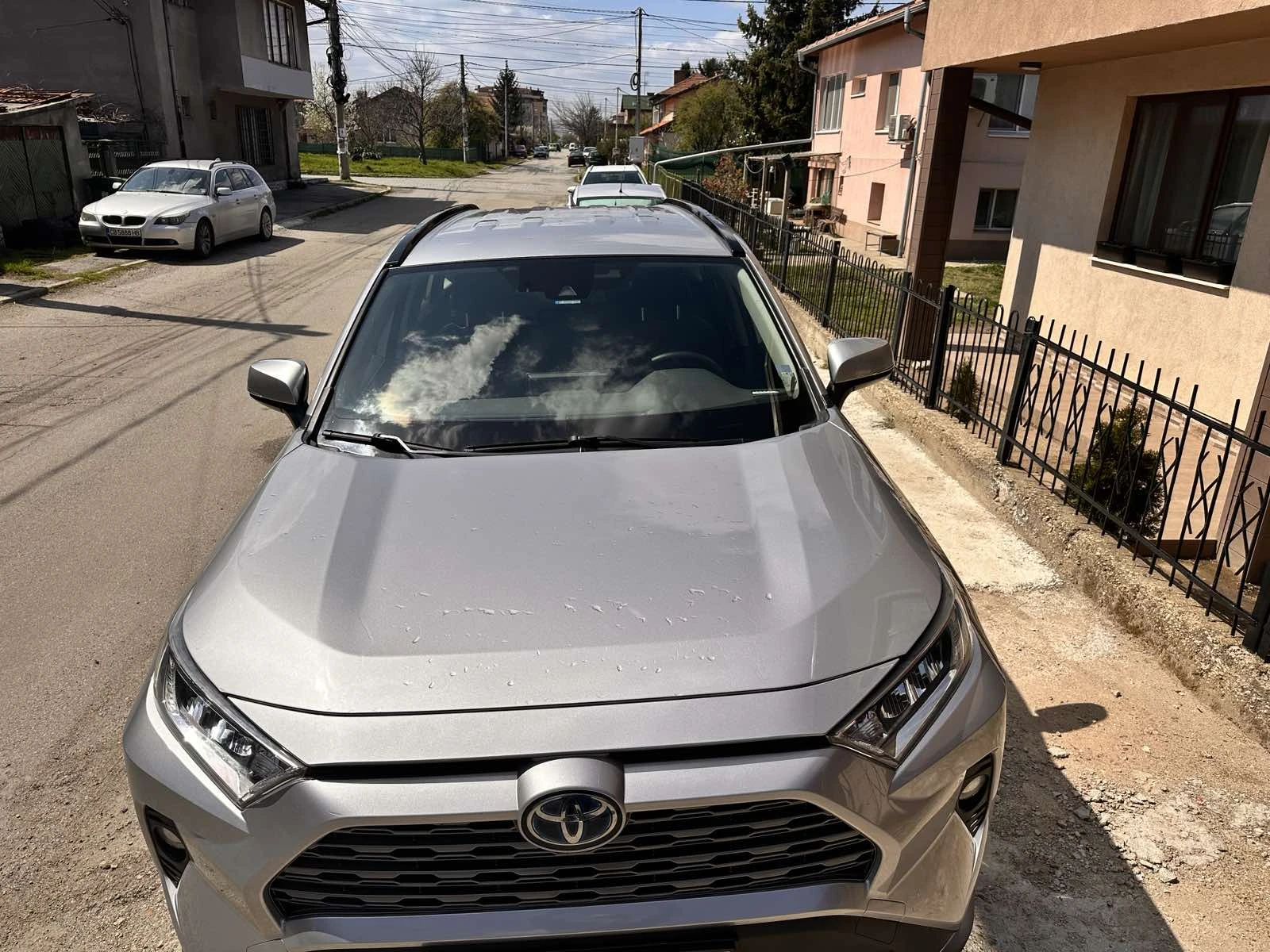 Toyota Rav4 2.5 hybrid 4x4 - изображение 9