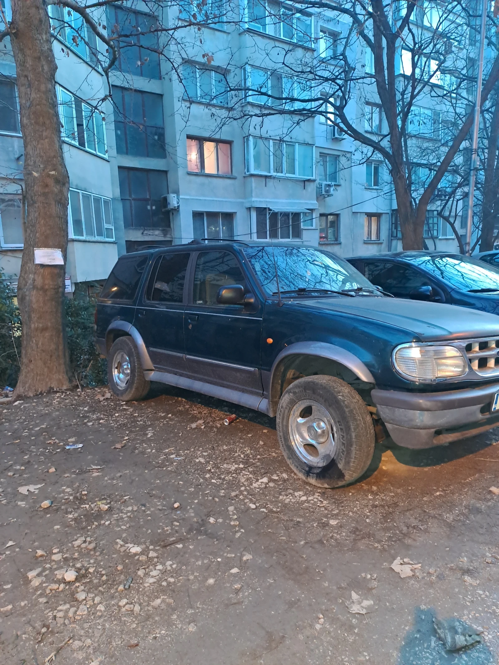 Ford Explorer | Mobile.bg � ����������� 1