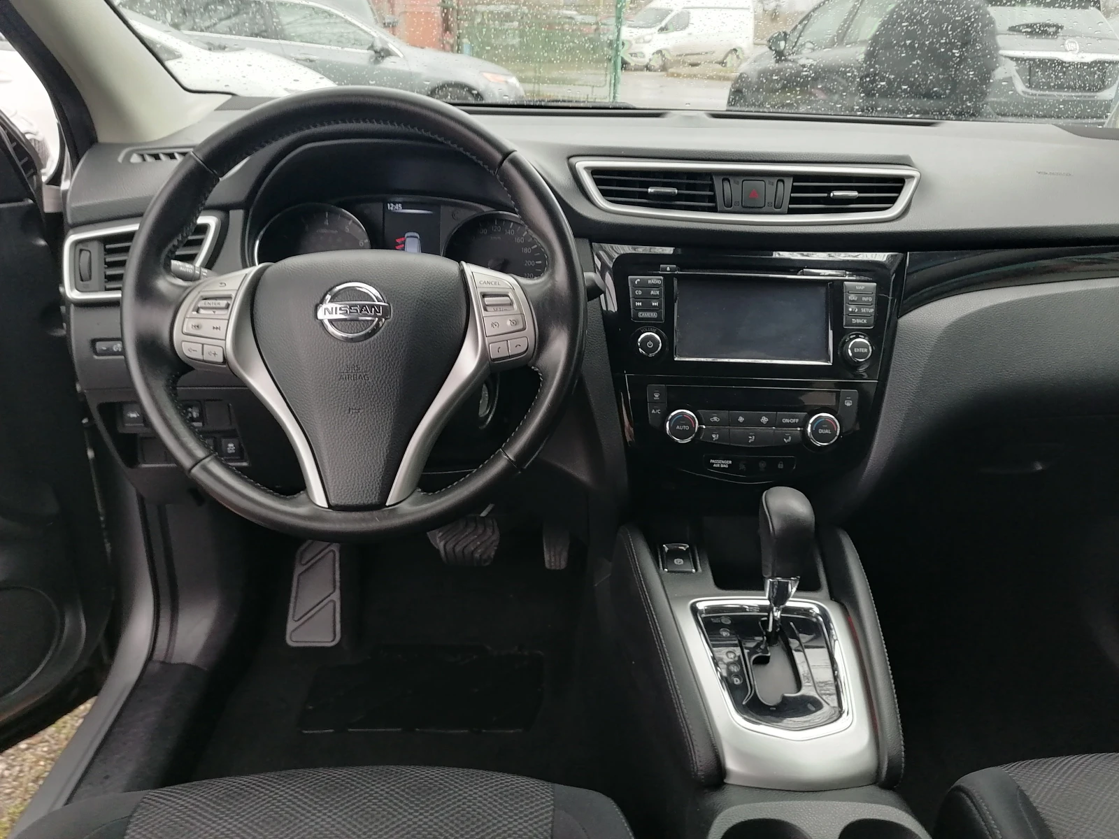 Nissan Qashqai 1.2i Avtomatik | Mobile.bg � ����������� 13