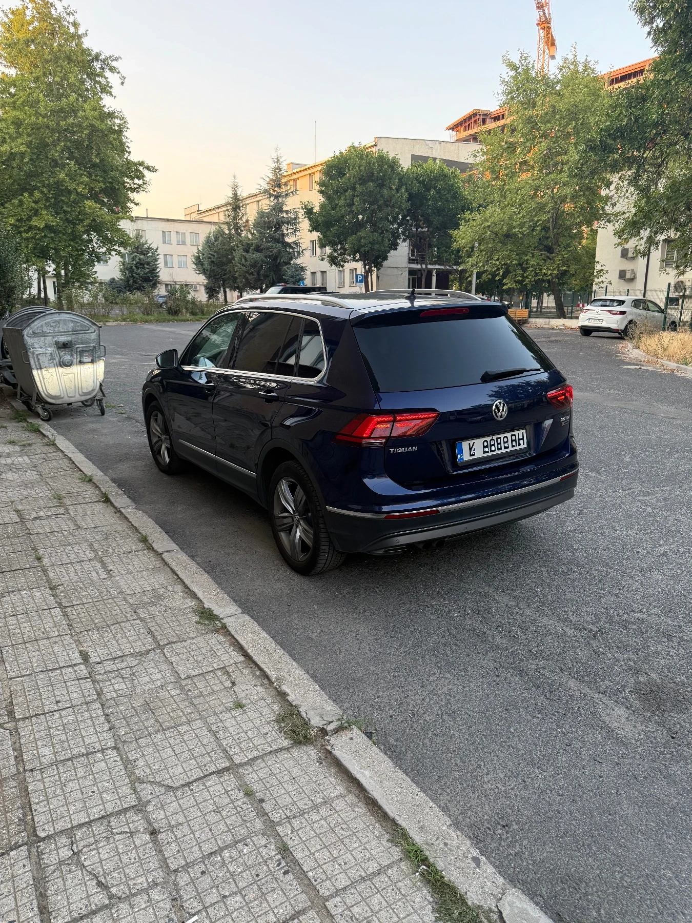 VW Tiguan 2.0 TDI 4 MOTION DSG HIGHLINE, снимка 4 - Автомобили и джипове - 53819448