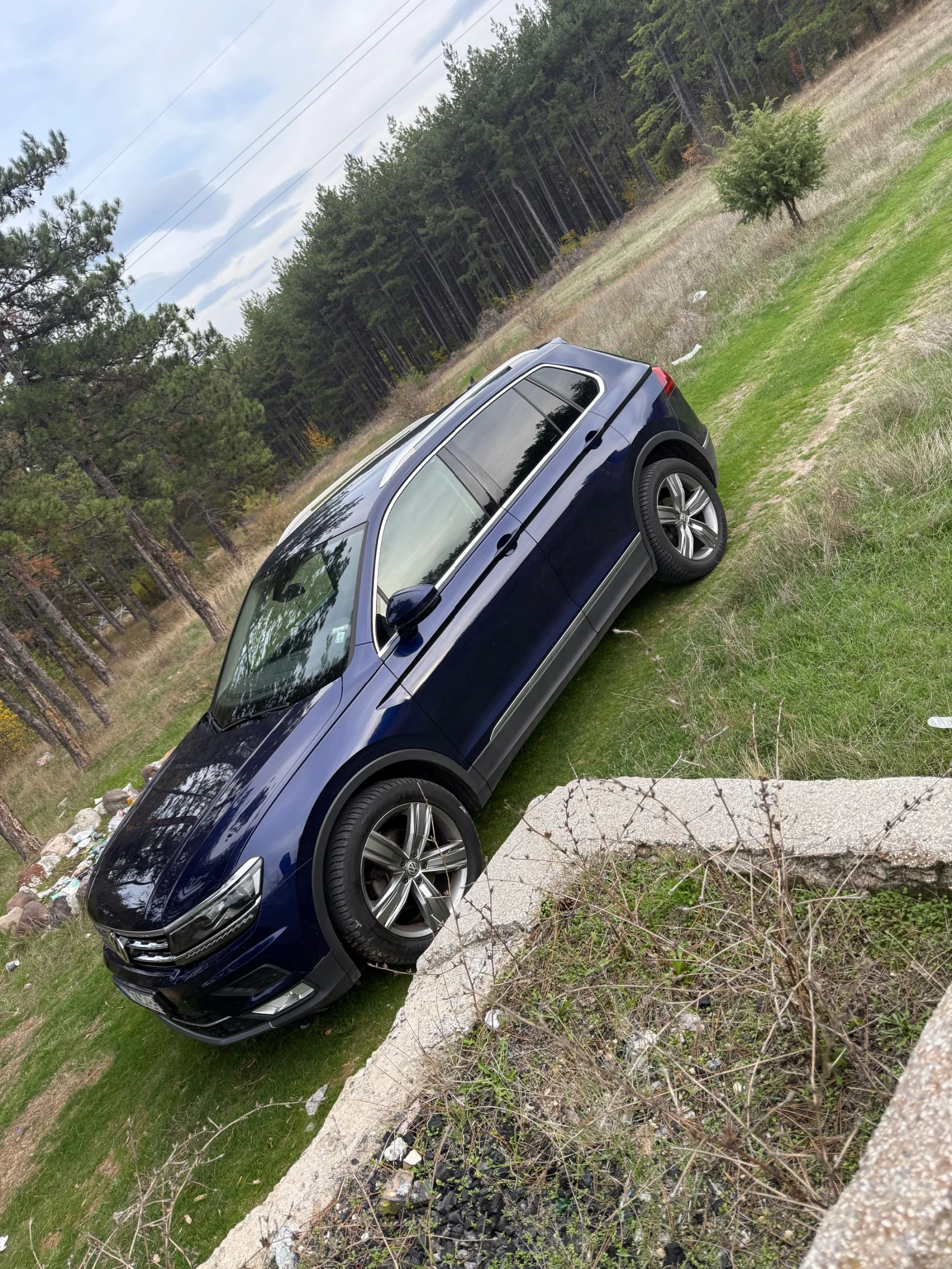 VW Tiguan 2.0 TDI 4 MOTION DSG HIGHLINE, снимка 4 - Автомобили и джипове - 53749089