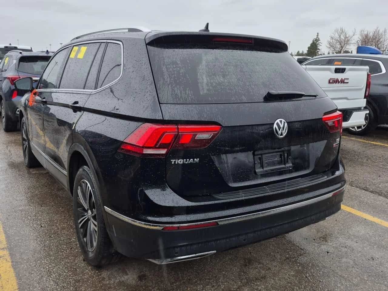 VW Tiguan * SEL PREMIUM * CARFAX * ЦЕНА ДО БГ, снимка 4 - Автомобили и джипове - 54123013