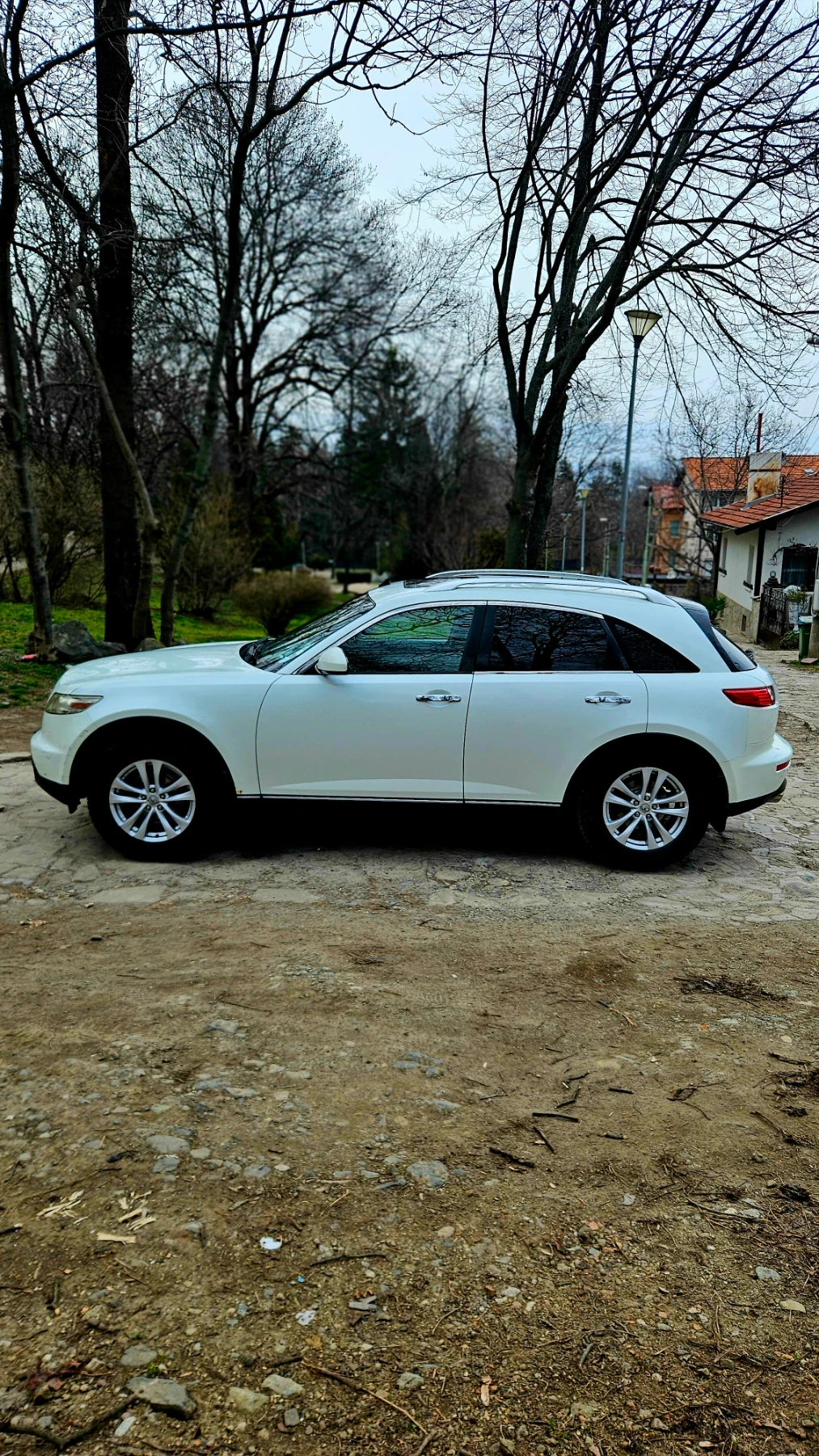 Infiniti Fx 35 Газ, снимка 2 - Автомобили и джипове - 54404024