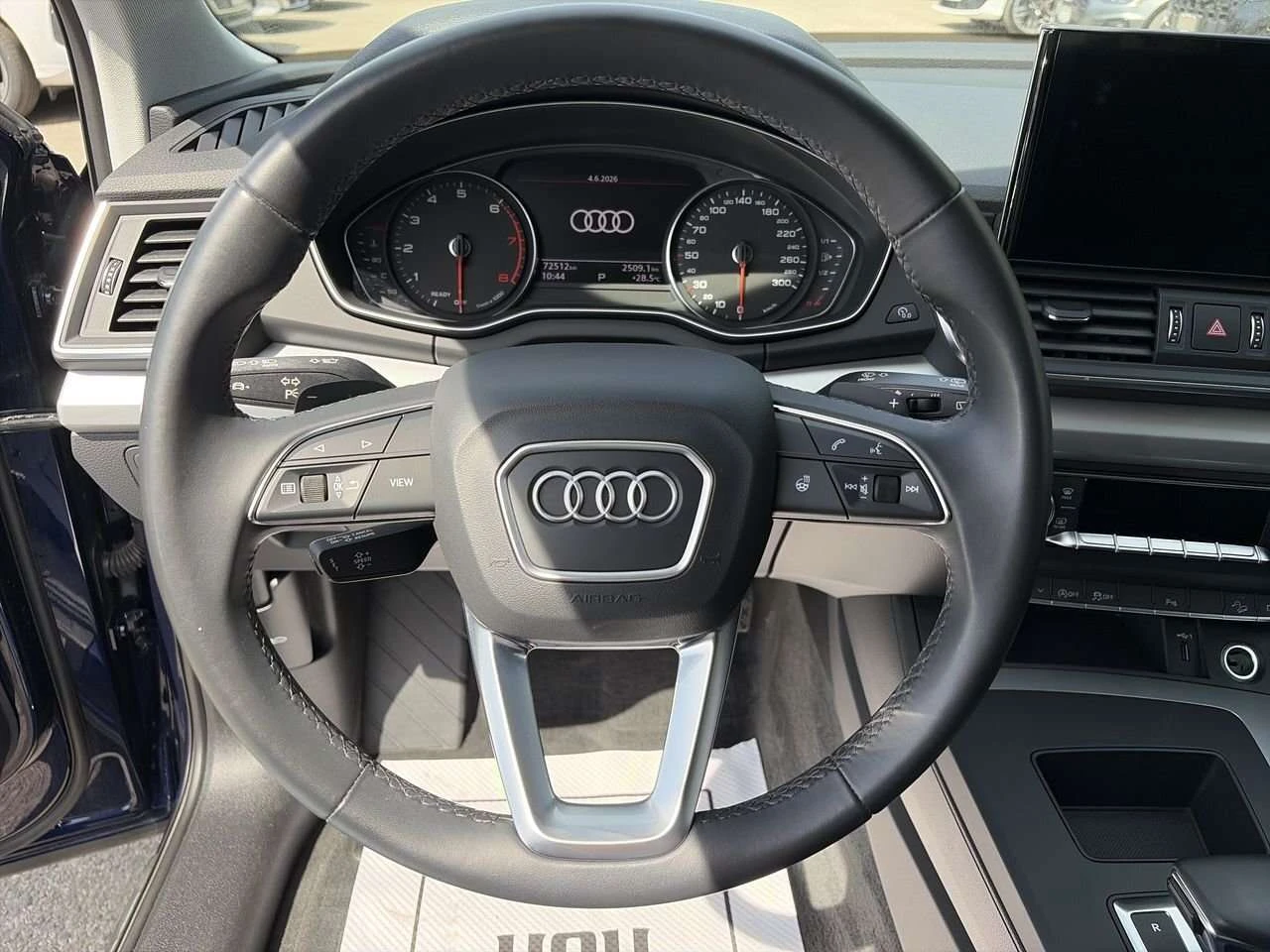 Audi Q5 45TFSI  Komfort | Convenience Package| ЦЕНА ДО БГ , снимка 15 - Автомобили и джипове - 54972415