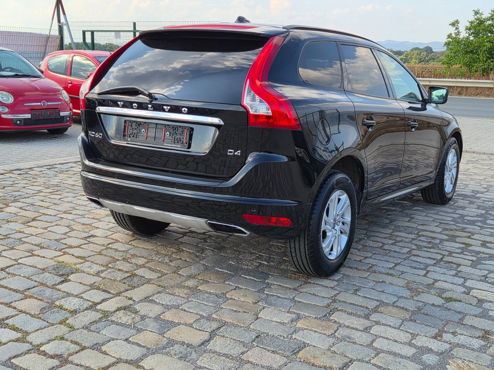 Volvo XC60 2.0D 190кс РЪЧНИ СКОРОСТИ EURO 6, снимка 6 - Автомобили и джипове - 55903044