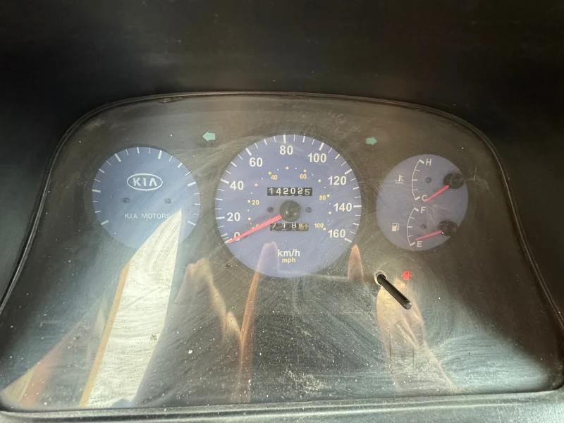 Kia Besta, снимка 4 - Бусове и автобуси - 52336592