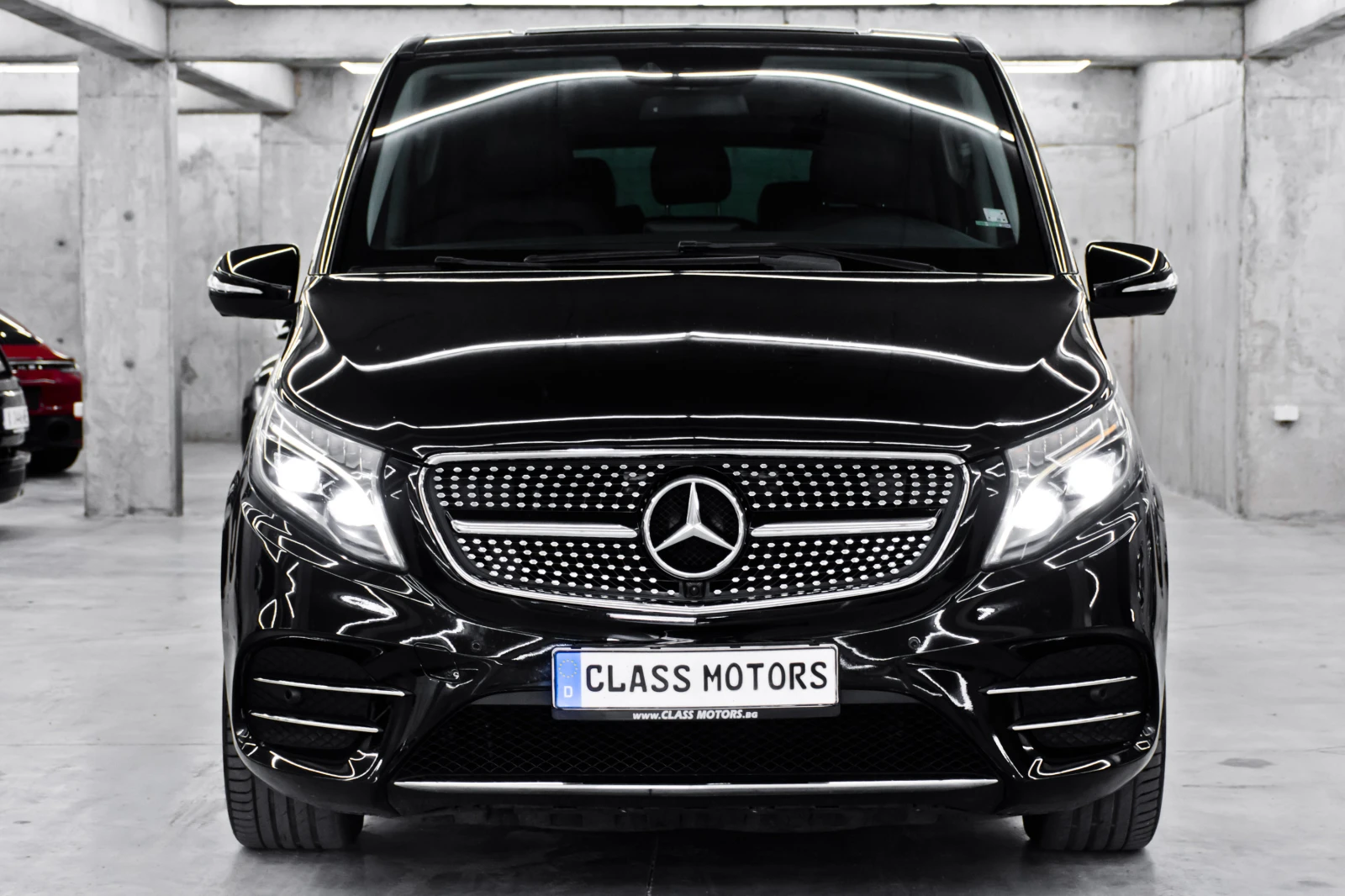 Mercedes-Benz V 220 AMG, снимка 1