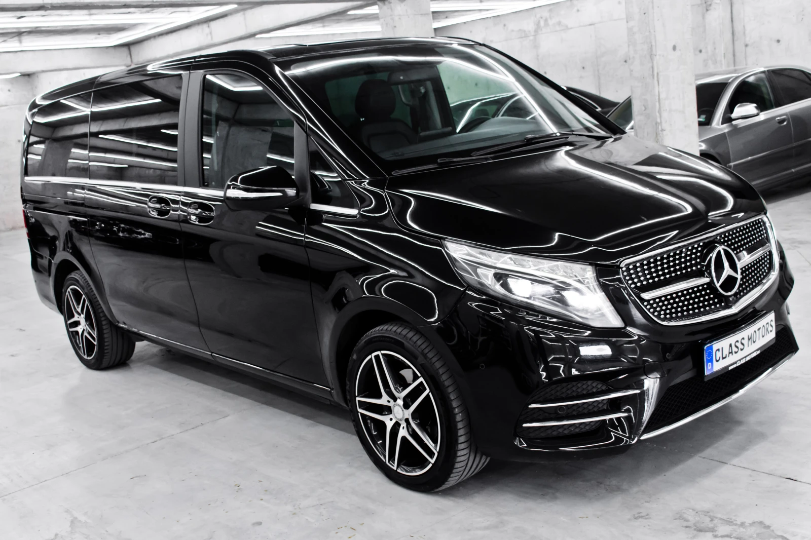 Mercedes-Benz V 220 AMG - изображение 3