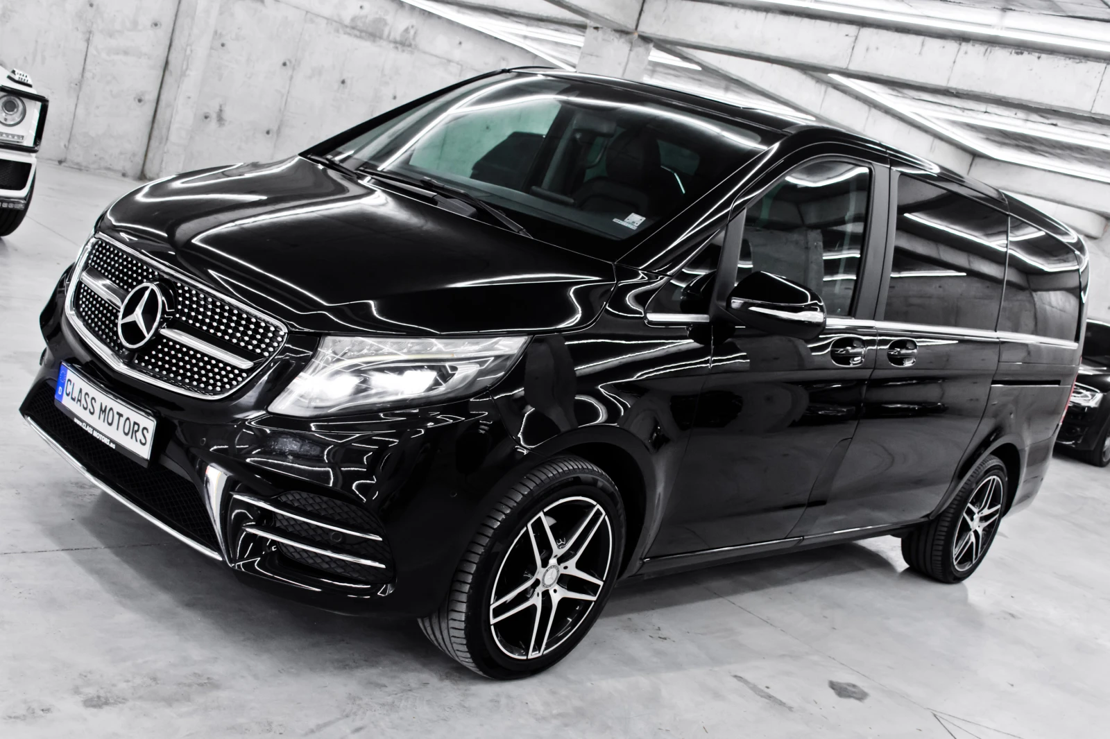 Mercedes-Benz V 220 AMG - изображение 2