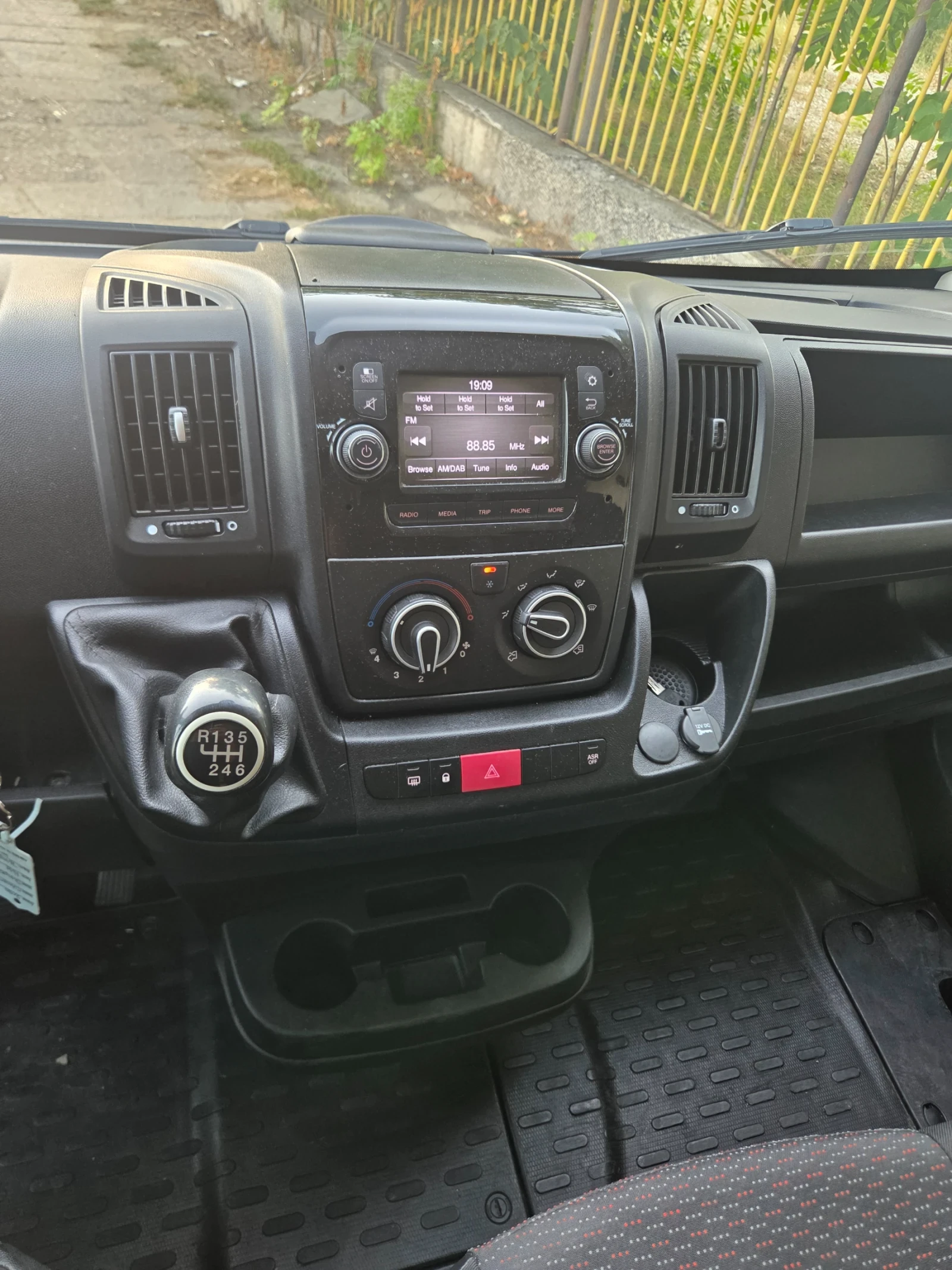 Citroen Jumper 2.2HDI 165KC 2021г, снимка 14 - Бусове и автобуси - 55304050