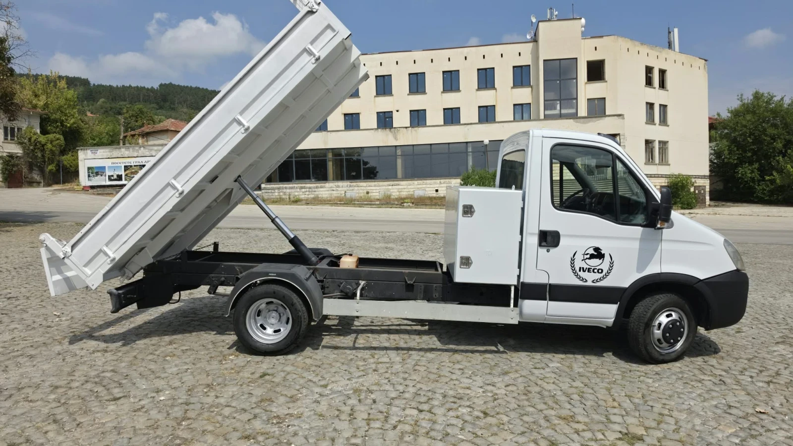 Iveco 35s18 Самосвал , снимка 9 - Бусове и автобуси - 55826025