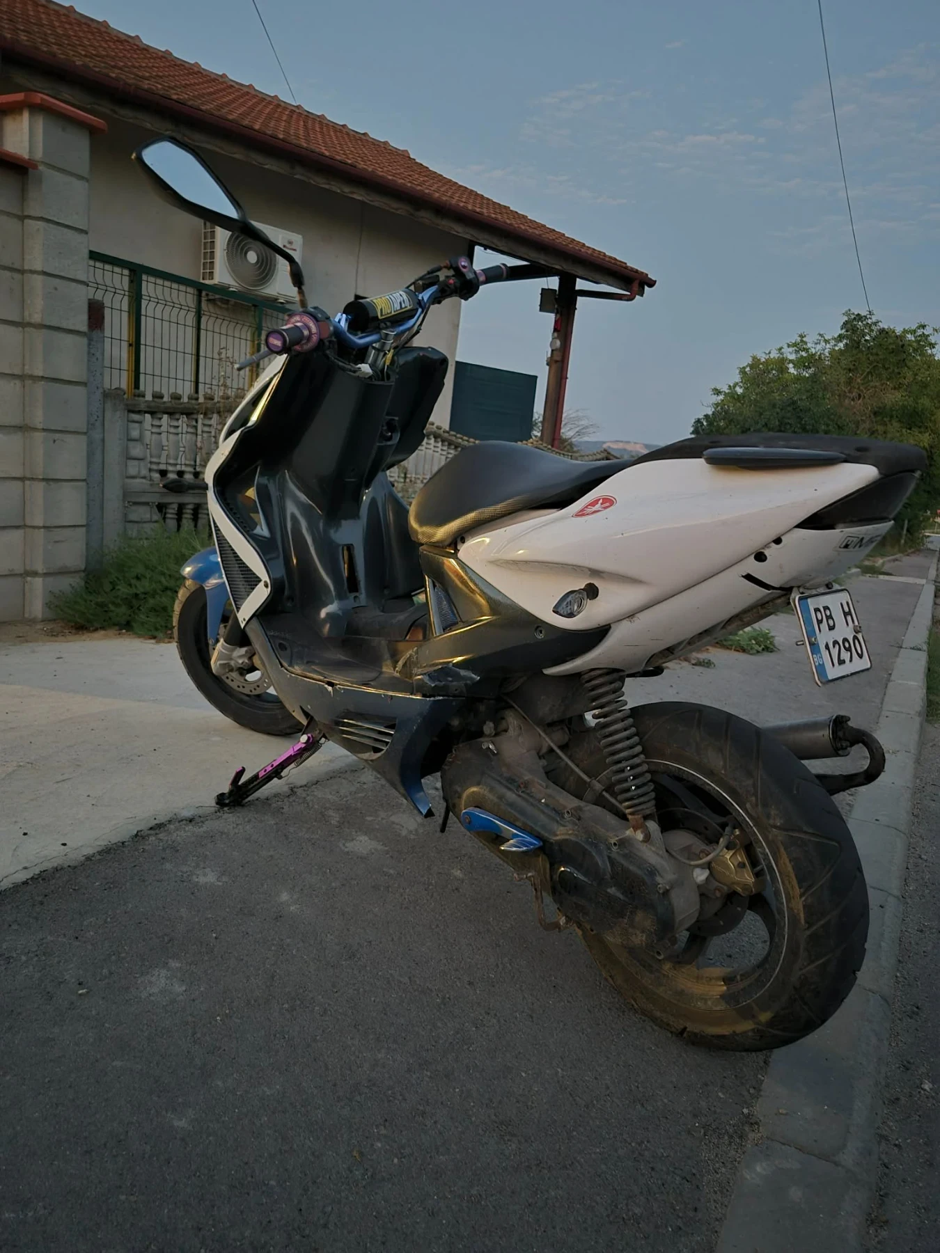 Yamaha Aerox 70, снимка 4 - Мотоциклети и мототехника - 55830035