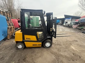 Мотокар Yale 2500кг триплекс , снимка 2