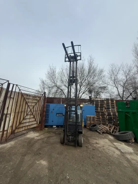 Мотокар Yale 2500кг триплекс , снимка 6 - Индустриална техника - 53606757