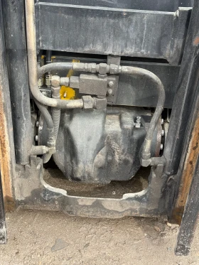 Мотокар Yale 2500кг триплекс , снимка 7 - Индустриална техника - 53606757