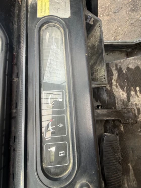 Мотокар Yale 2500кг триплекс , снимка 10 - Индустриална техника - 53606757