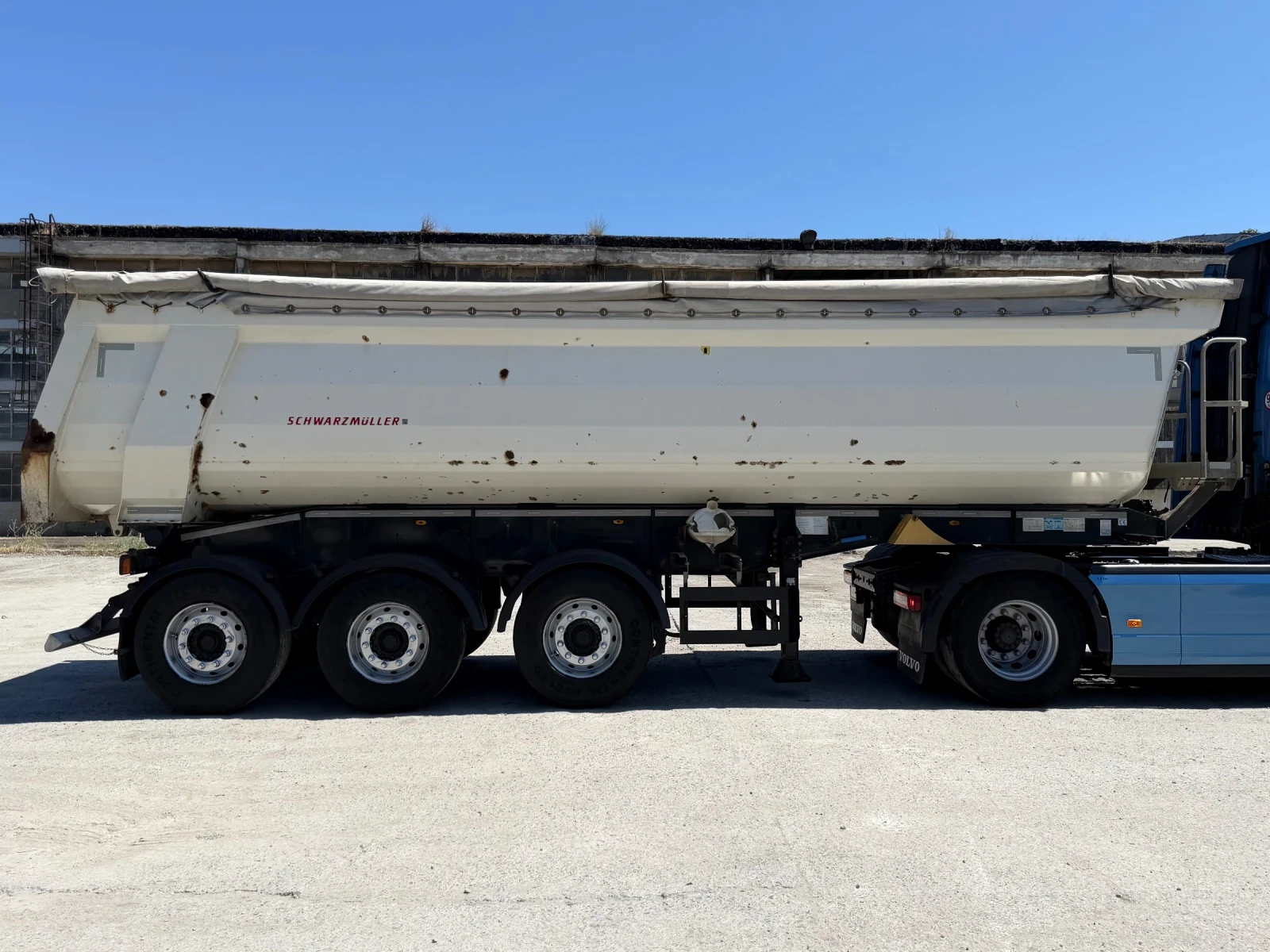 Полуремарке Schwarzmuller HARDOX 31m3, снимка 6 - Ремаркета - 55474340