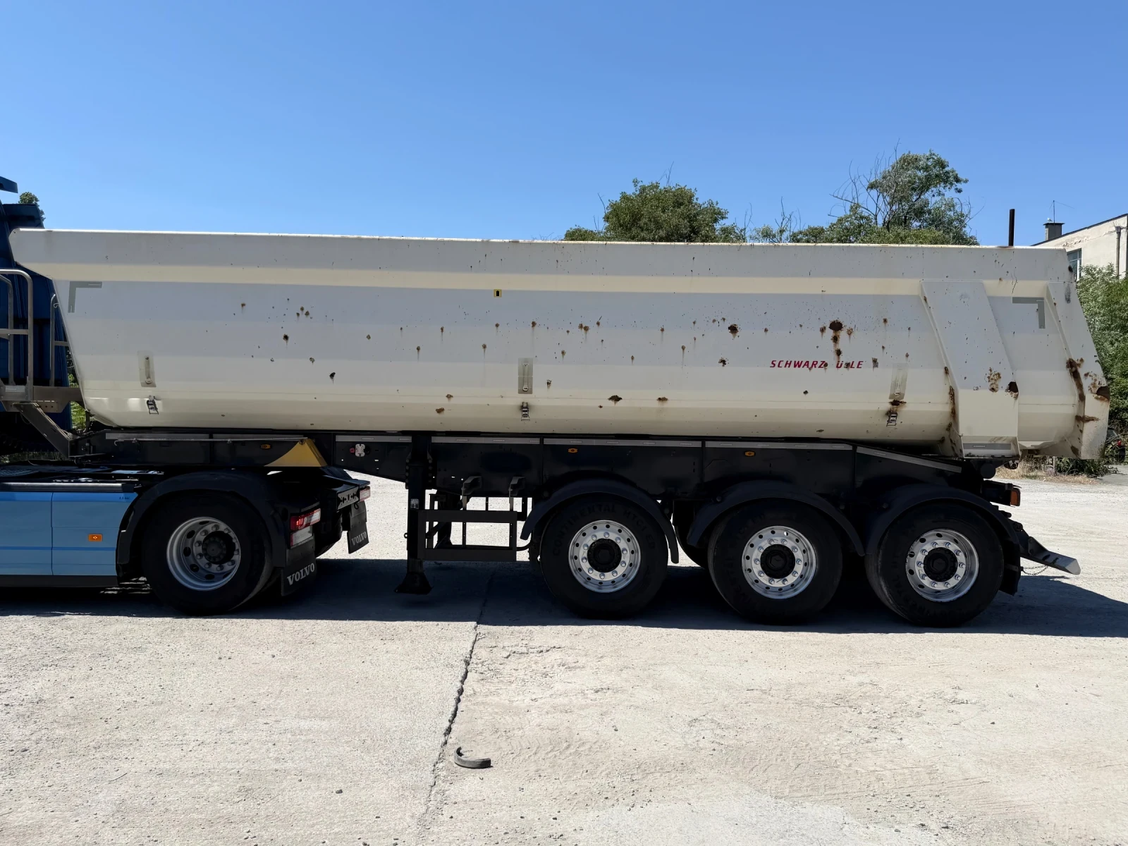 Полуремарке Schwarzmuller HARDOX 31m3, снимка 8 - Ремаркета - 55474340
