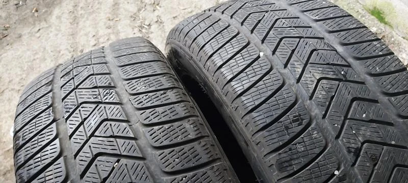 Гуми Зимни 255/55R19, снимка 2 - Гуми и джанти - 35607949