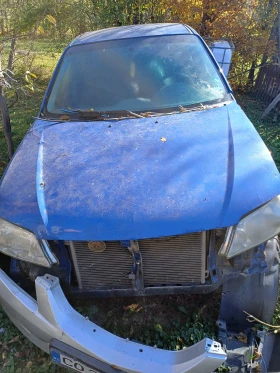 Mazda 323, снимка 14