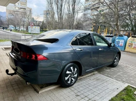 Honda Accord 2.0i/Газ.Инж/НовиГуми/Обслужена/100%РеалниКМ, снимка 8