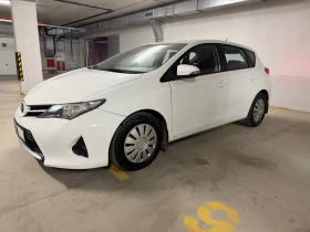 Toyota Auris 1.33, снимка 2