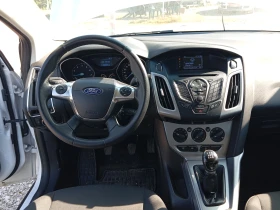 Ford Focus 1.0-I-100 кс-КЛИМАТРОНИК, снимка 10