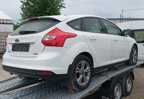 Ford Focus 1.0-I-100 кс-КЛИМАТРОНИК, снимка 3