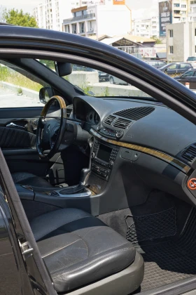 Mercedes-Benz E 320 CDi, снимка 13
