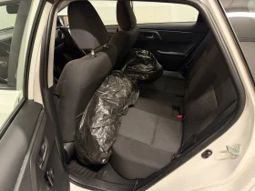 Toyota Auris 1.33 - 5800 € / 11343.81 лв. - 97544043 10